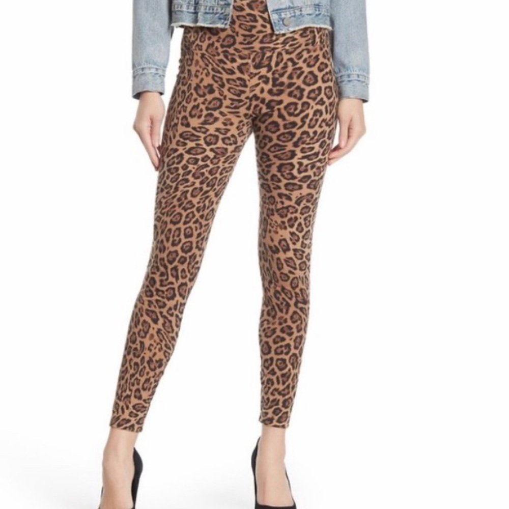 Love, Fire Cheetah Leopard Print Leggings